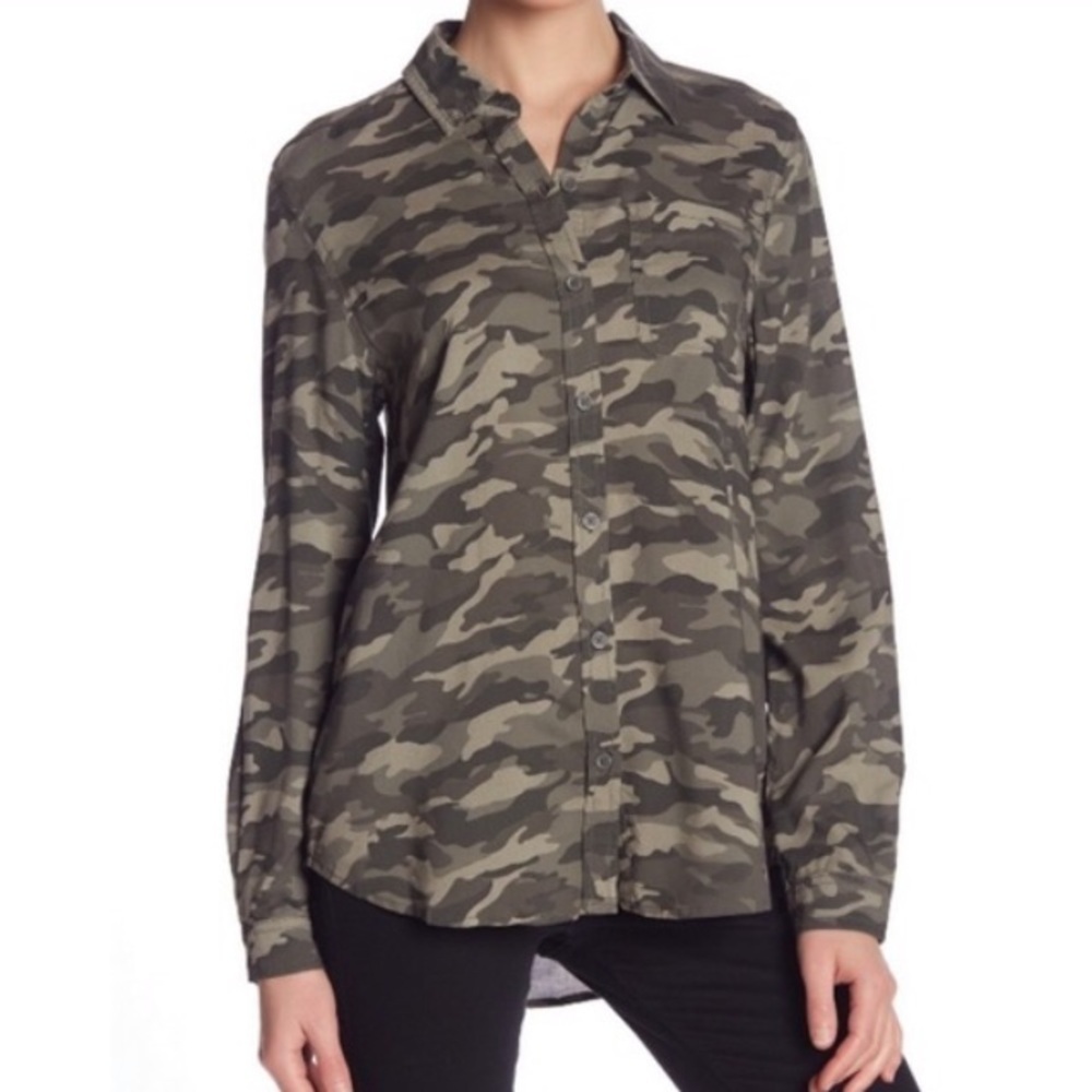 Beach Lunch Lounge Camo Army Print Shirt Small